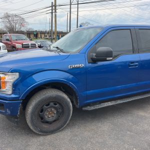 FORD F-150 XLT - 2