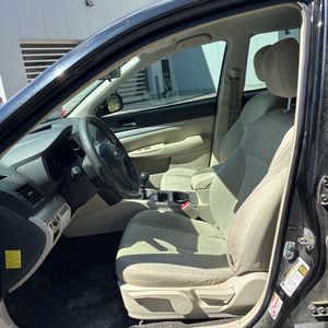 صورة مصغرة 32 لـ 2012 Subaru OUTBACK 2.5I
