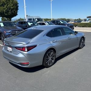 LEXUS ES 300H BASE - 8