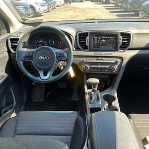 2017 KIA SPORTAGE LX thumbnail 34