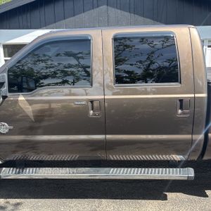 FORD F-250 SUPER DUTY LARIAT - 3