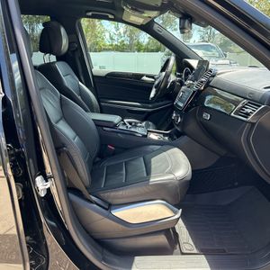 صورة مصغرة 32 لـ 2018 Mercedes-BENZ GLS