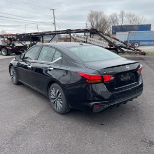 NISSAN ALTIMA SV FWD - 5