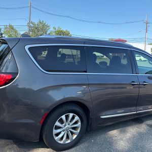 صورة 9 لـ 2019 Chrysler PACIFICA TOURING L