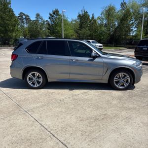 BMW X5 XDRIVE50I - 10