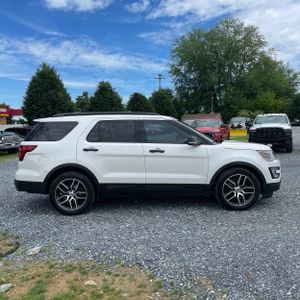 FORD EXPLORER SPORT - 10