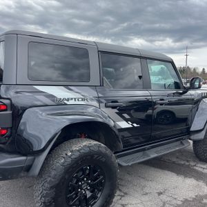 FORD BRONCO RAPTOR - 9