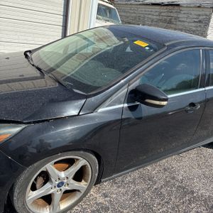 FORD FOCUS TITANIUM - 2