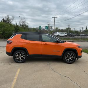 JEEP COMPASS LIMITED - 10