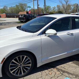 LINCOLN MKZ SELECT - 2