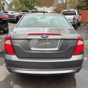 FORD FUSION SE - 7