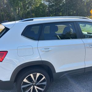 VOLKSWAGEN TAOS SE - 9