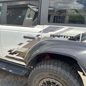 FORD BRONCO RAPTOR - 6