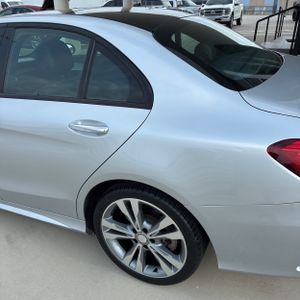 MERCEDES-BENZ C-CLASS - 6