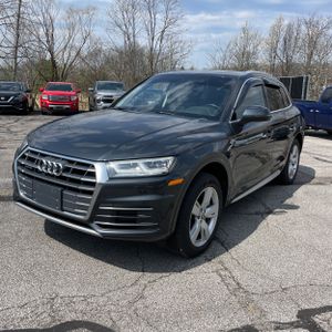 AUDI Q5 2.0T PREMIUM - 1