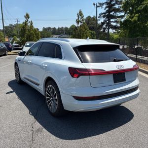 AUDI E-TRON QUATTRO PRESTIGE - 5