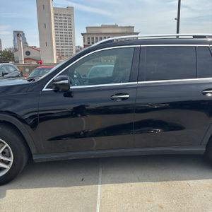 MERCEDES-BENZ GLS - 4