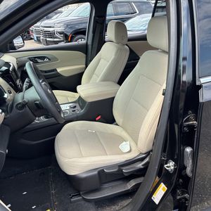 صورة مصغرة 32 لـ 2023 Chevrolet TRAVERSE LS