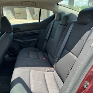 صورة 34 لـ 2025 Nissan ALTIMA SV