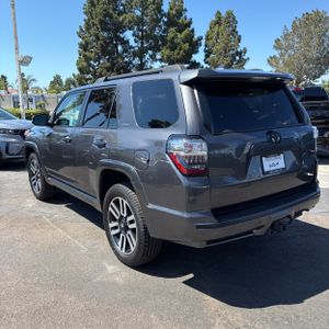 صورة 5 لـ 2022 Toyota 4RUNNER LIMITED