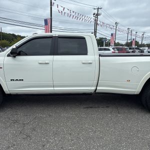 2020 RAM 3500 LARAMIE 照片 4