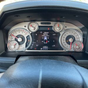 2014 RAM 1500 LONGHORN 照片 37