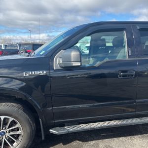 FORD F-150 XLT - 2
