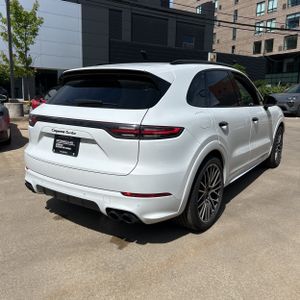 PORSCHE CAYENNE TURBO - 8