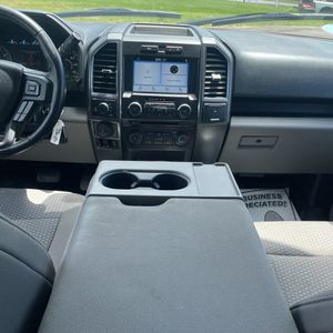 2018 FORD F-150 XLT thumbnail 40
