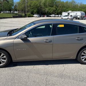 CHEVROLET MALIBU LT - 4