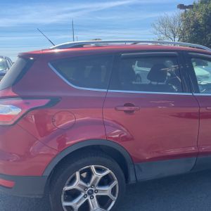 FORD ESCAPE TITANIUM - 9