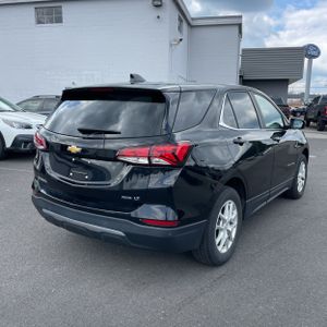 صورة 8 لـ 2023 Chevrolet EQUINOX LT