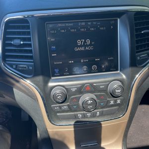 صورة 39 لـ 2015 JEEP GRAND CHEROKEE ALTITUDE
