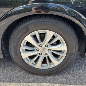 2017 Infiniti QX80 — миниатюра 16