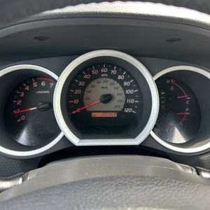 صورة 40 لـ 2007 Toyota TACOMA BASE