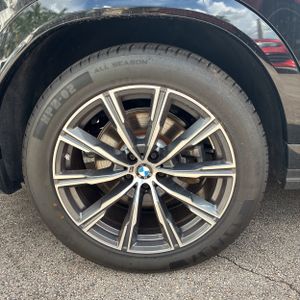 2024 BMW X6 XDRIVE40I — миниатюра 18