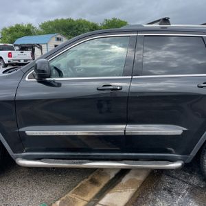 JEEP GRAND CHEROKEE LAREDO - 4