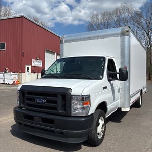 FORD E-350 CUTAWAY - 1