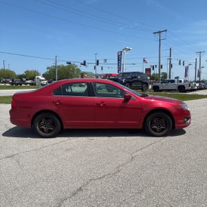 FORD FUSION SE - 10