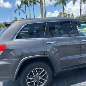 2019 JEEP GRAND CHEROKEE LIMITED — фото 9