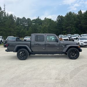 JEEP GLADIATOR - 10