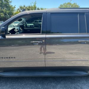 CHEVROLET SUBURBAN PREMIER - 4