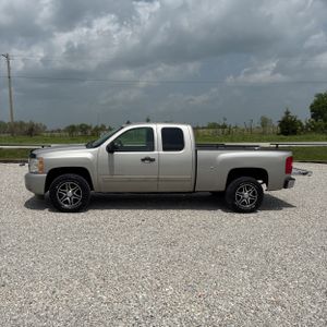 CHEVROLET SILVERADO 1500 - 3