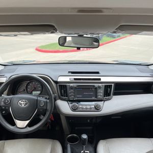 2015 Toyota RAV4 XLE 缩略图 36