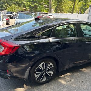 2016 Honda CIVIC EX-L photo 9