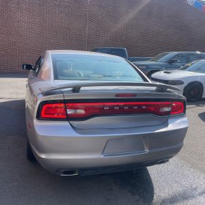 صورة 7 لـ 2013 Dodge CHARGER SE