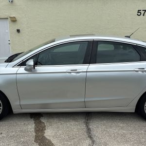 2015 FORD FUSION SE — фото 3