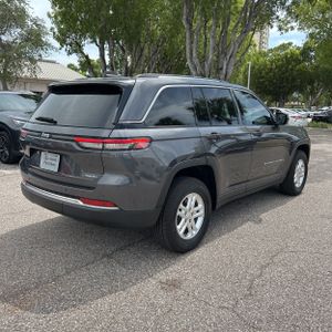 2023 JEEP GRAND CHEROKEE LAREDO 照片 8