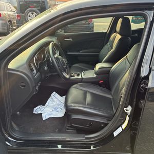 2017 Dodge CHARGER SXT 缩略图 32