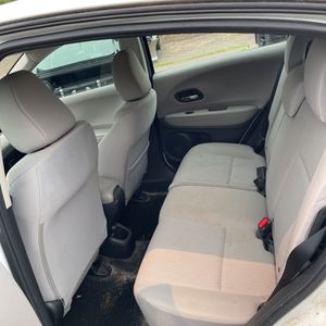 2018 Honda HR-V LX 照片 34